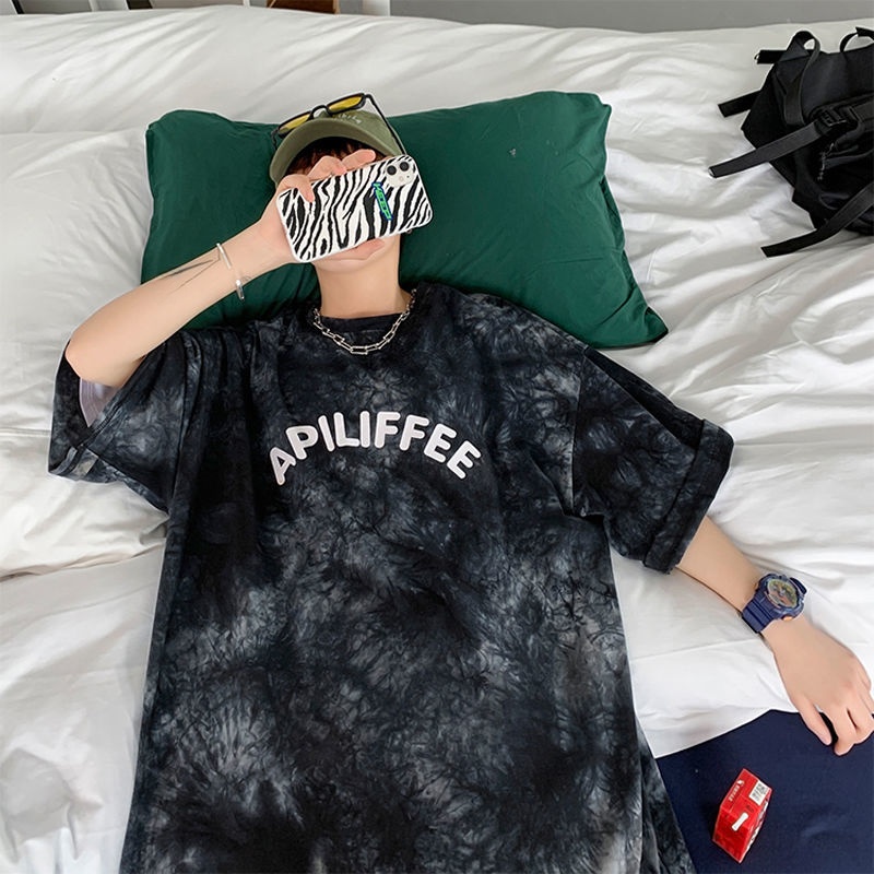 Street Fashion Hong Kong - T-shirt noir tie-dye à manches courtes