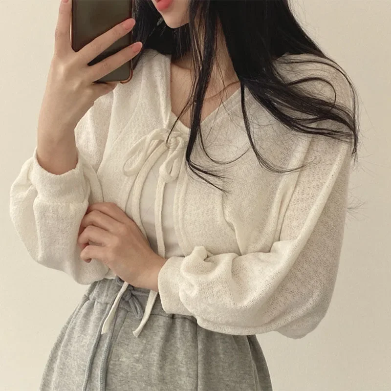 Cardigan tricoté blanc pour fe - Korean Street Fashion Female avis et prix