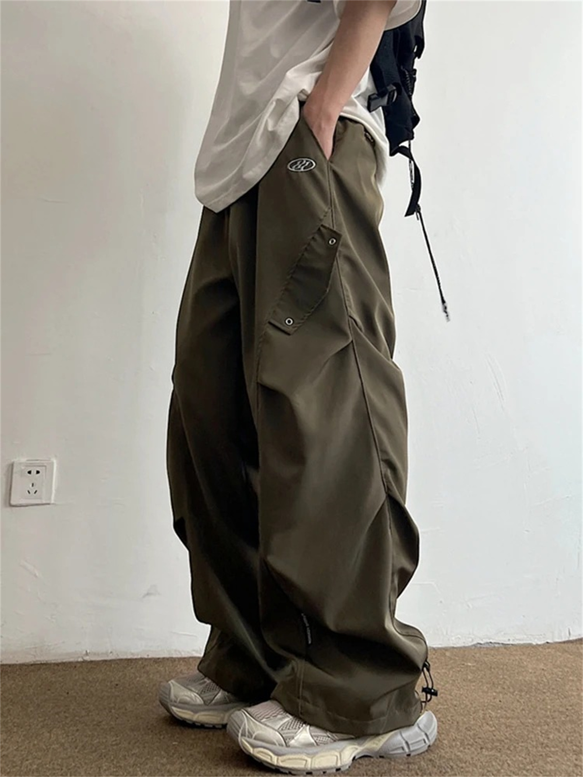 Pantalon cargo noir pour homme - Cargo Pant Wide avis et prix