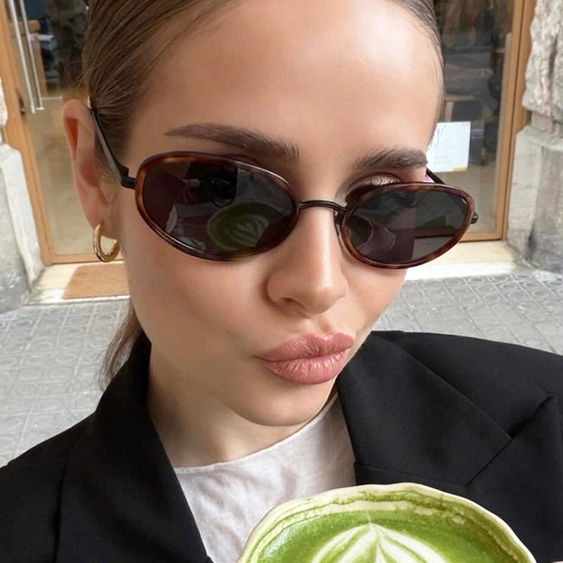 Nouvelles Lunettes de Soleil T - Street Fashion Definition avis et prix