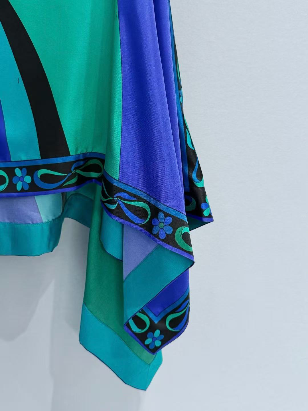 Robes de plage vertes classiqu - Street Fashion Logo avis et prix