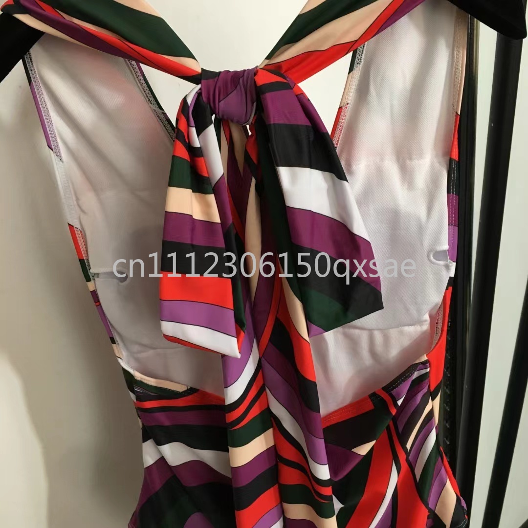 Maillots de bain pour femmes a - Street Fashion Logo avis et prix