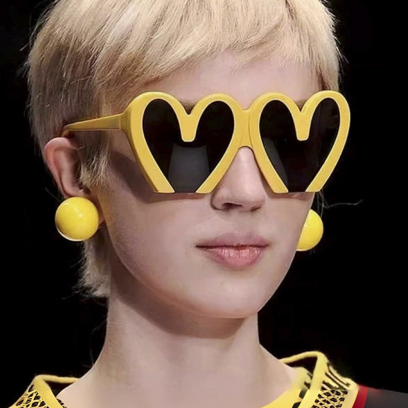 Lunettes de soleil coeur de pê - Street Fashion Photo avis et prix