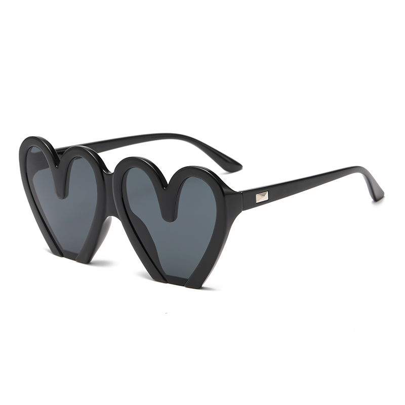 Lunettes de soleil coeur de pê - Street Fashion Photo avis et prix